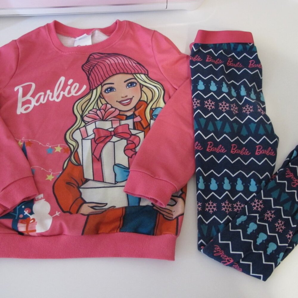 Girl's Pat Pat Barbie Winter Outfit Size 7-8Y GUC